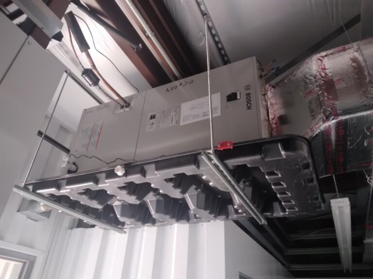 Interior commercial HVAC ductwork and ceiling installation